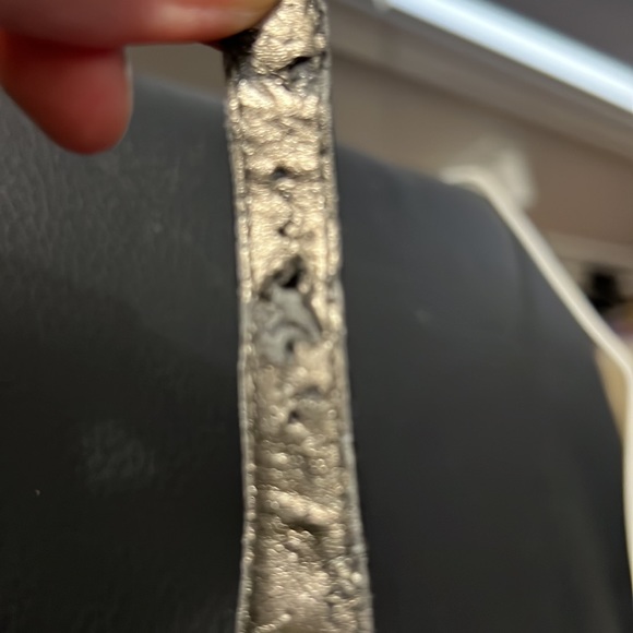 Naturalized N5 Comfort Platform Black Heels with Stud Detail size 8 - Picture 9 of 9